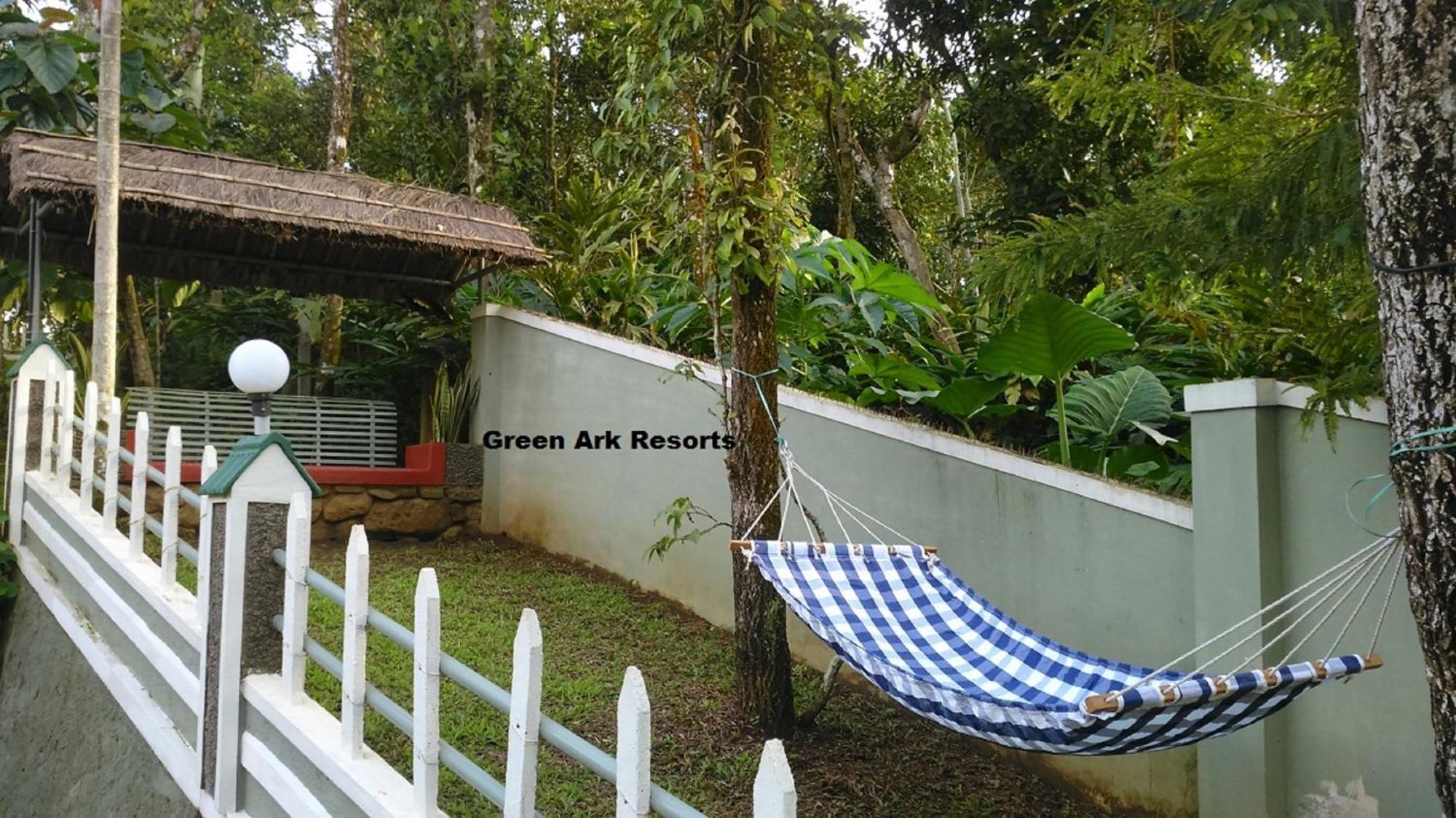 กรีน อาร์ค รีสอร์ต Bed & Breakfast เทกคาดี ห้อง รูปภาพ